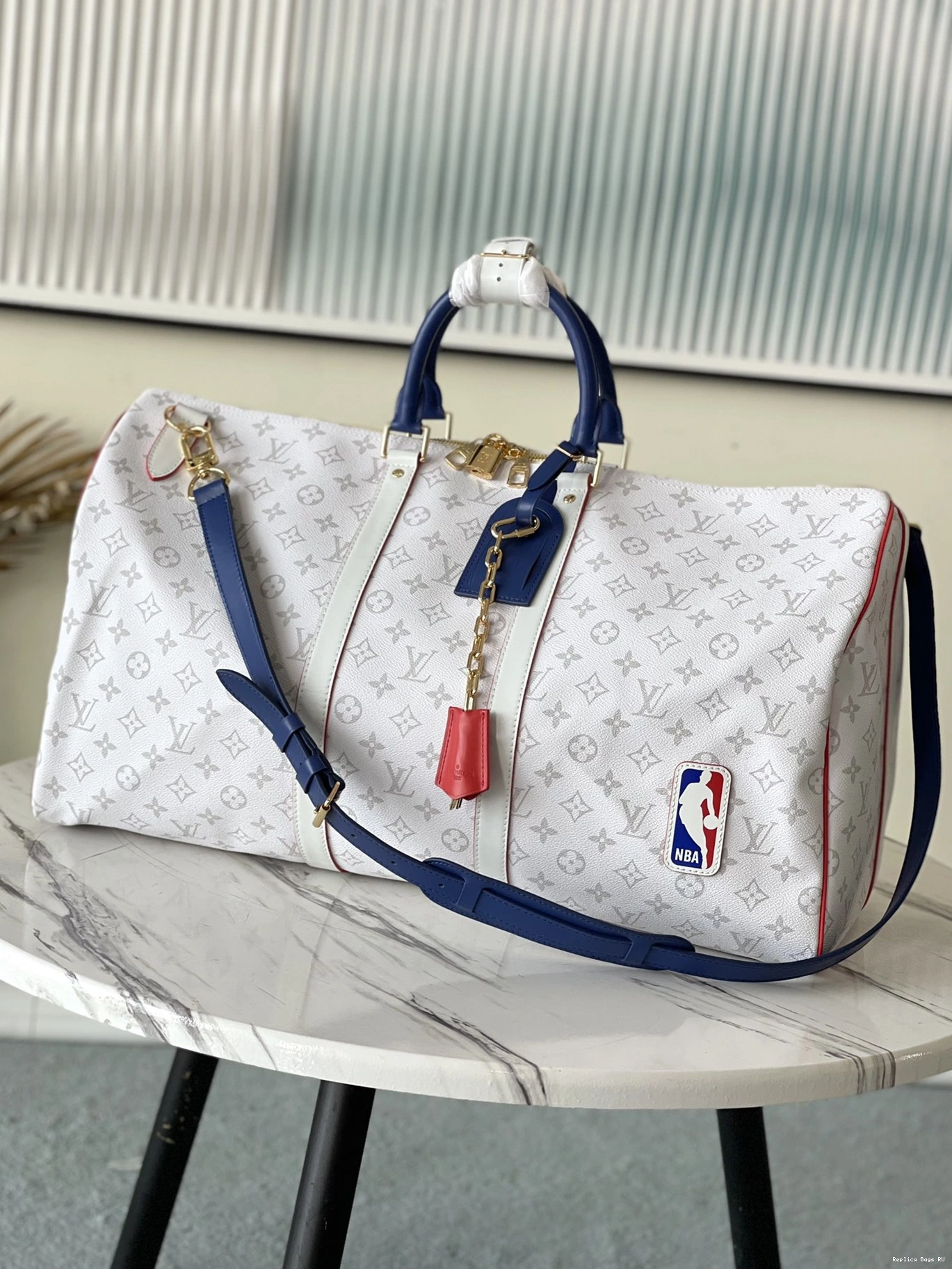BASKETBALL KEEPALL 55 LOUIS VUITTON LVXNBA 0712